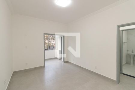 Apartamento à venda com 53m², 1 quarto e sem vaga Apartamento à venda com 53m², 1 quarto e sem vagaSala