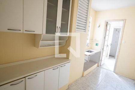 Apartamento à venda com 109m², 3 quartos e sem vagaCozinha