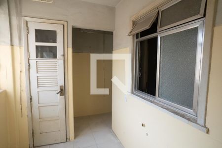 Apartamento à venda com 109m², 3 quartos e sem vagaÁrea de Serviço