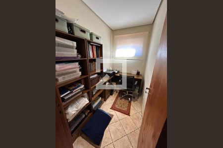 Casa para alugar com 320m², 5 quartos e 3 vagasQuarto 4