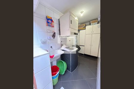 Casa para alugar com 320m², 5 quartos e 3 vagasLavanderia