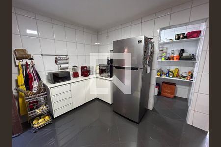 Casa para alugar com 320m², 5 quartos e 3 vagasCozinha