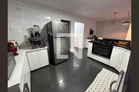 Casa para alugar com 320m², 5 quartos e 3 vagasCozinha