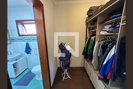 Casa para alugar com 320m², 5 quartos e 3 vagasBanheiro / closet da suite 1