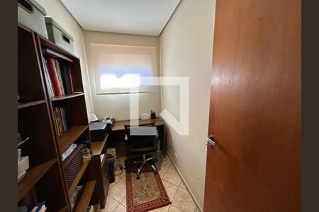 Casa para alugar com 320m², 5 quartos e 3 vagasQuarto 4