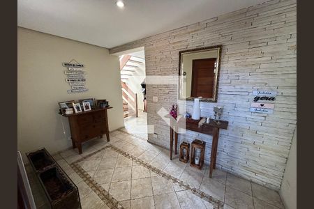 Casa para alugar com 320m², 5 quartos e 3 vagasHall de entrada