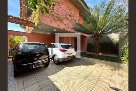 Casa para alugar com 320m², 5 quartos e 3 vagasGaragem