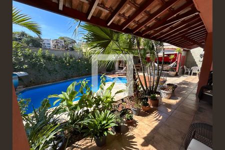 Casa para alugar com 320m², 5 quartos e 3 vagasÁrea comum