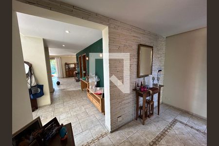 Casa para alugar com 320m², 5 quartos e 3 vagasHall de entrada