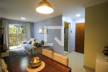 Sala de apartamento para alugar com 2 quartos, 57m² em Vila Curuçá Velha, São Paulo