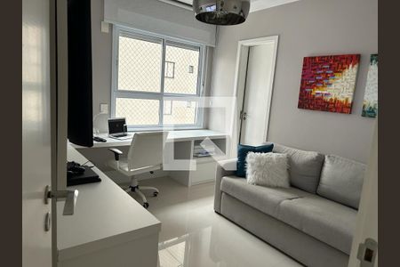 Apartamento à venda com 3 quartos, 236m² em Vila Mariana, São Paulo
