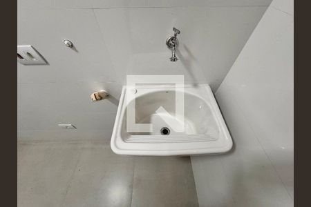 Casa à venda com 200m², 3 quartos e 4 vagasLavanderia