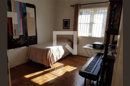 Casa à venda com 3 quartos, 200m² em Chácara Santo Antônio (Zona Sul), São Paulo