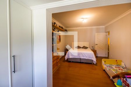 Casa de condomínio para alugar com 385m², 4 quartos e 3 vagas Casa de condomínio para alugar com 385m², 4 quartos e 3 vagasSuíte 4