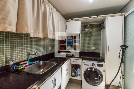 Casa de condomínio para alugar com 385m², 4 quartos e 3 vagas Casa de condomínio para alugar com 385m², 4 quartos e 3 vagasÁrea de Serviço