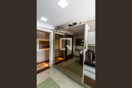 Casa de condomínio para alugar com 385m², 4 quartos e 3 vagas Casa de condomínio para alugar com 385m², 4 quartos e 3 vagasDetalhe da cozinha