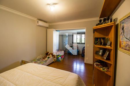 Casa de condomínio para alugar com 385m², 4 quartos e 3 vagas Casa de condomínio para alugar com 385m², 4 quartos e 3 vagasSuíte 4