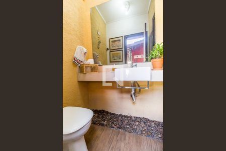 Casa de condomínio para alugar com 385m², 4 quartos e 3 vagas Casa de condomínio para alugar com 385m², 4 quartos e 3 vagasLavabo Área gourmet