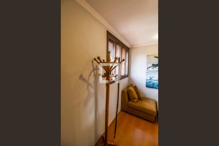 Casa de condomínio para alugar com 385m², 4 quartos e 3 vagas Casa de condomínio para alugar com 385m², 4 quartos e 3 vagasCloset da suíte 3