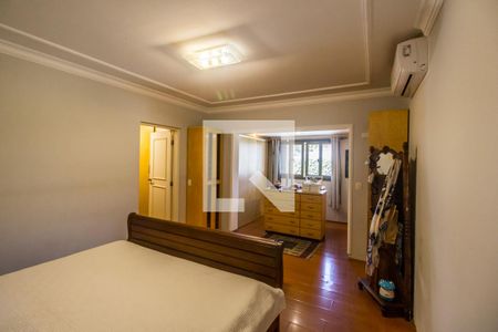 Casa de condomínio para alugar com 385m², 4 quartos e 3 vagas Casa de condomínio para alugar com 385m², 4 quartos e 3 vagasSuíte master