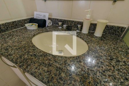 Apartamento à venda com 63m², 1 quarto e 2 vagasBanheiro Social