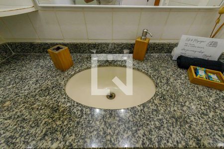 Apartamento à venda com 63m², 1 quarto e 2 vagasBanheiro da Suíte