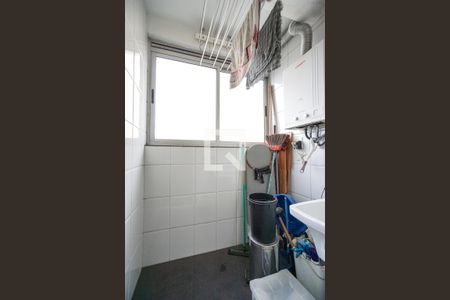 Apartamento à venda com 64m², 3 quartos e 2 vagas Apartamento à venda com 64m², 3 quartos e 2 vagasÁrea de serviço