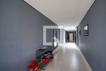 Apartamento à venda com 64m², 3 quartos e 2 vagas Apartamento à venda com 64m², 3 quartos e 2 vagasHall social