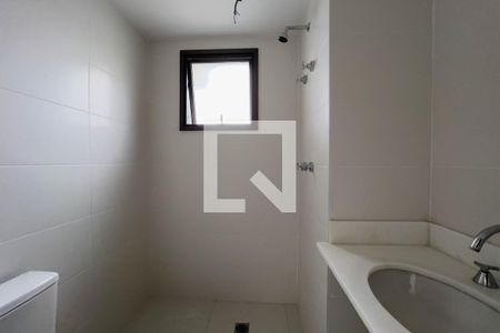 Apartamento à venda com 120m², 3 quartos e 2 vagasBanheiro do quarto 1