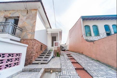 Casa para alugar com 90m², 3 quartos e 4 vagas Casa para alugar com 90m², 3 quartos e 4 vagasGaragem