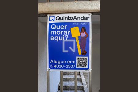 Casa para alugar com 90m², 3 quartos e 4 vagas Casa para alugar com 90m², 3 quartos e 4 vagasPlaca banner Instalada na Fachada