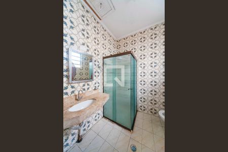 Casa para alugar com 90m², 3 quartos e 4 vagas Casa para alugar com 90m², 3 quartos e 4 vagasBanheiro Social