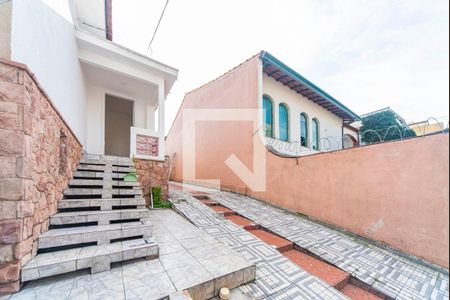 Casa para alugar com 90m², 3 quartos e 4 vagas Casa para alugar com 90m², 3 quartos e 4 vagasGaragem