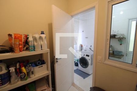 Casa à venda com 148m², 4 quartos e 2 vagasÁrea de Serviço - Quarto 