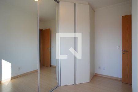 Apartamento para alugar com 68m², 3 quartos e 1 vagaQuarto 2