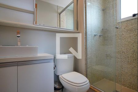 Banheiro da Suíte de apartamento para alugar com 3 quartos, 68m² em Jardim Carvalho, Porto Alegre