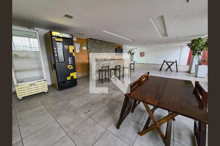 Apartamento para alugar com 59m², 2 quartos e 1 vaga Apartamento para alugar com 59m², 2 quartos e 1 vagaBar