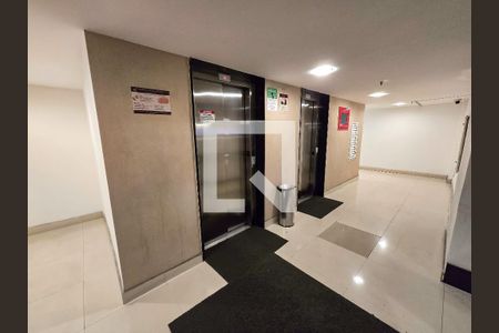 Apartamento para alugar com 59m², 2 quartos e 1 vaga Apartamento para alugar com 59m², 2 quartos e 1 vagaHall de entrada