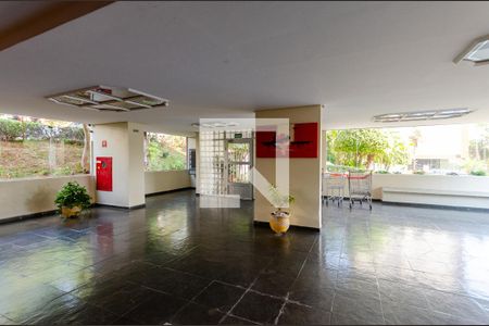 Apartamento à venda com 52m², 2 quartos e 1 vagaHall