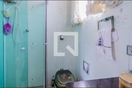 Casa à venda com 472m², 4 quartos e 3 vagasBanheiro da Suíte