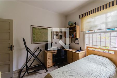 Casa à venda com 472m², 4 quartos e 3 vagasQuarto 2