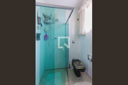 Casa à venda com 472m², 4 quartos e 3 vagasBanheiro da Suíte