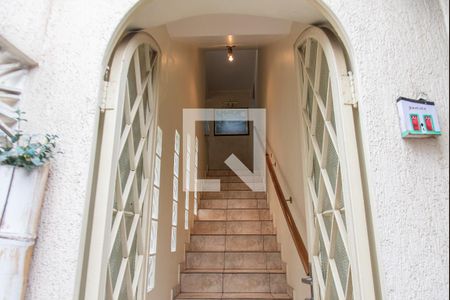 Casa à venda com 472m², 4 quartos e 3 vagasCasa 2 / entrada