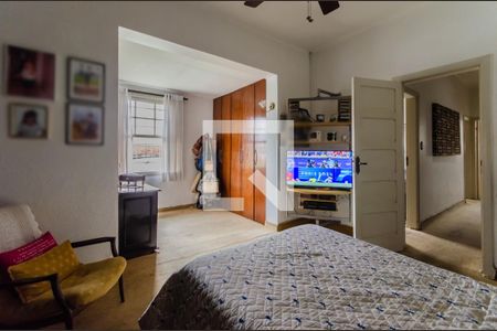 Casa à venda com 472m², 4 quartos e 3 vagasSuíte