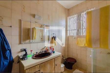 Casa à venda com 472m², 4 quartos e 3 vagasBanheiro