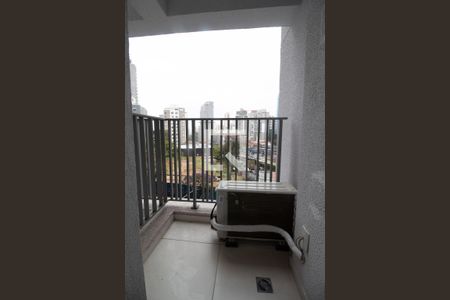 Studio para alugar com 29m², 1 quarto e sem vaga Studio para alugar com 29m², 1 quarto e sem vagaVaranda