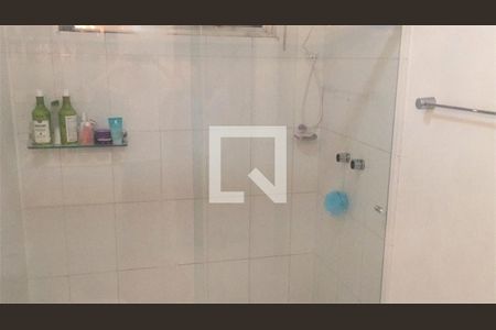 Casa à venda com 3 quartos, 192m² em Vila Ivone, São Paulo