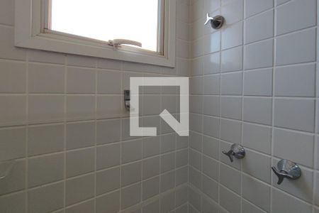 Apartamento à venda com 64m², 2 quartos e 2 vagasBanheiro 