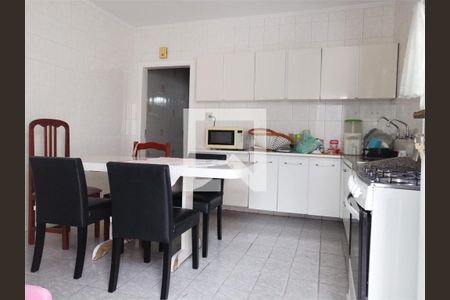 Casa à venda com 5 quartos, 251m² em Vila Prudente, São Paulo