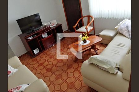 Casa à venda com 5 quartos, 251m² em Vila Prudente, São Paulo